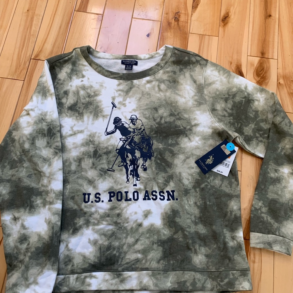 Polo sweater